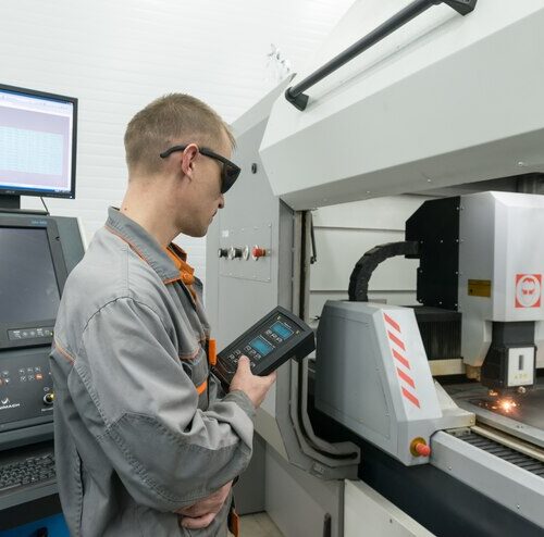 Cięcie laserem rur: Rewolucja w precyzyjnym przetwarzaniu i efektywności produkcji