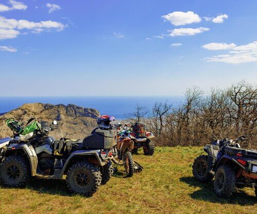 Quad zarejestrowany jako ciągnik rolniczy: Innowacyjne podejście do gospodarstwa